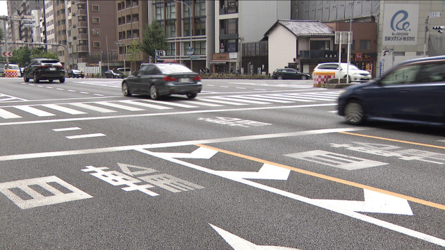 京都市バスがバイクに追突 乗客1人とバイクの男性けが 四条堀川交差点