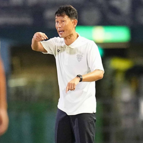 ９戦負けなしも「それはいらない」ときっぱり。10人の清水にドロー。アビスパ指揮官は「勝てない、強くない」と悔しがる