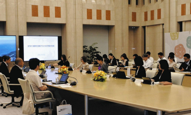 女性活躍推進で東京都有識者会議　条例制定へ方向性まとめる　全事業主が対象 罰則は設けず