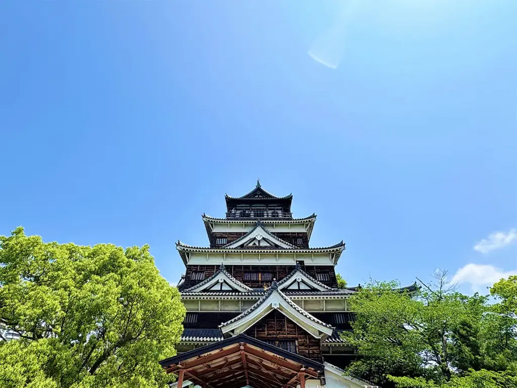 「観光クルーザー・SEA SPICA×ホテル・尾道倶楽部」絶景ディナー付きの1泊2日限定プラン