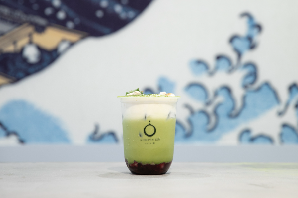 京都・錦市場にオープン!苔庭や枯山水をイメージした“禅の美”を楽しむ新感覚ドリンクに注目