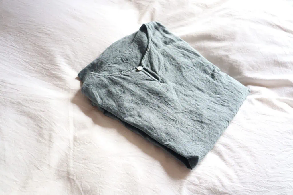 長野・上諏訪の宿「mitaya micro hotel」のリネンのルームウェア