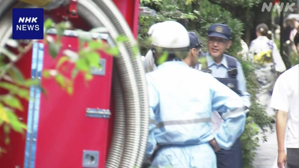 京都 貴船「川床」崩れ 客1人一時流される 雨の増水影響か