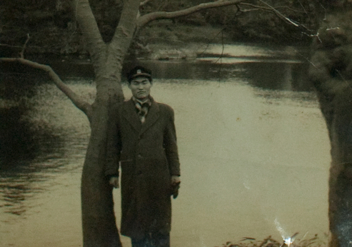 パク·ウンウク会長の日本留学時代の写真。 【写真出典=在日学徒義勇軍愛国記念館ホームページ】