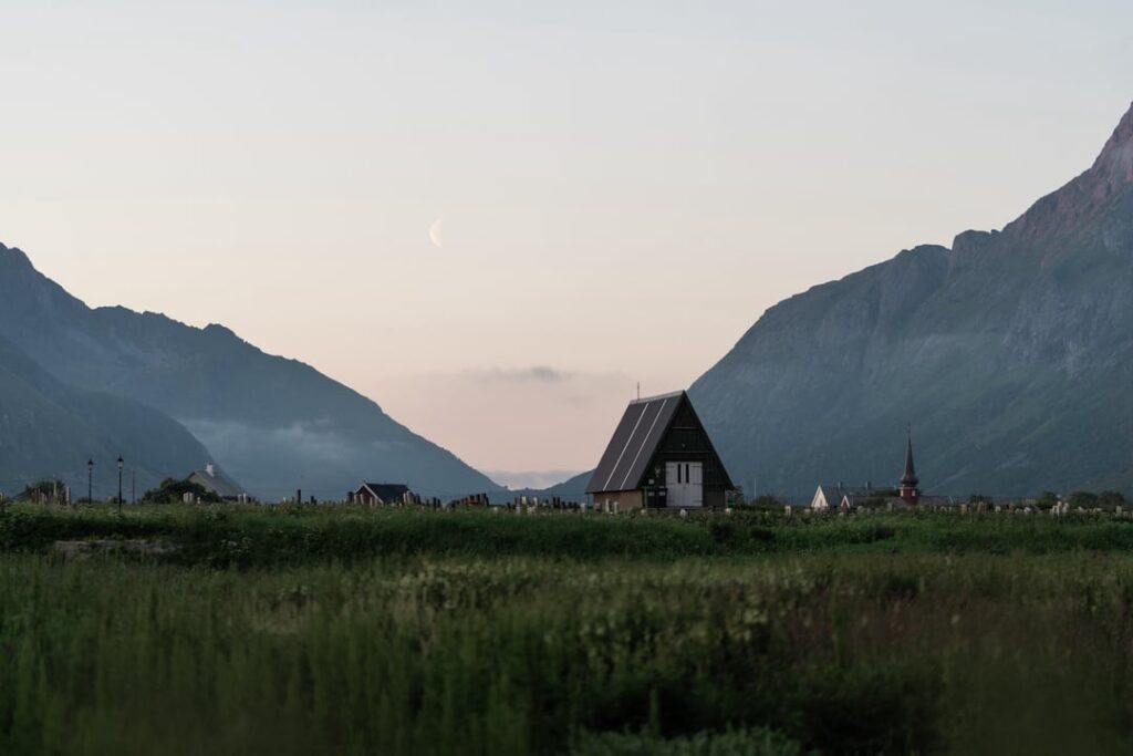 あなたは完全に大丈夫な土地を持っていました [Lofoten]