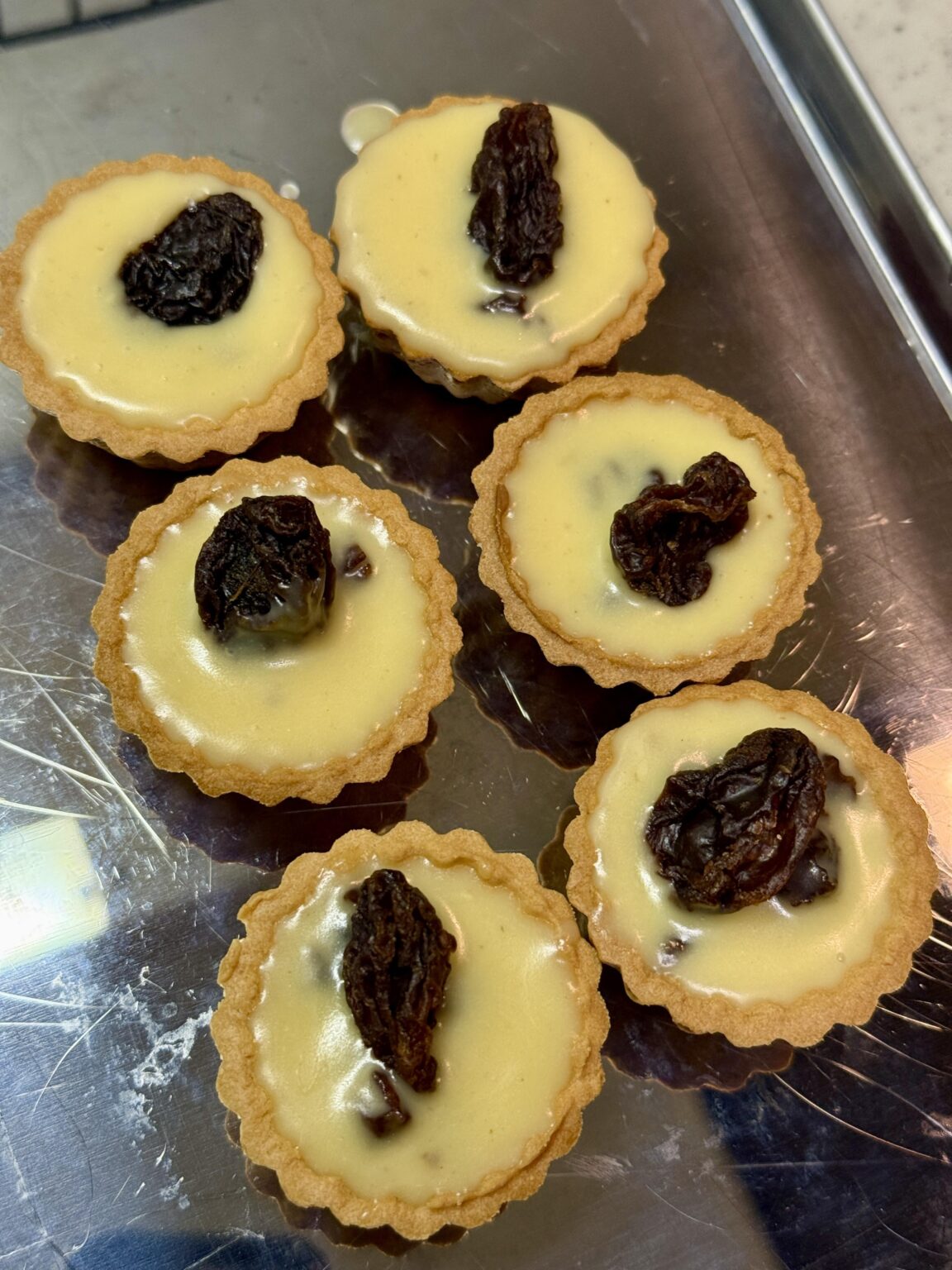 ""生""ホワイトチョコタルト　つくった