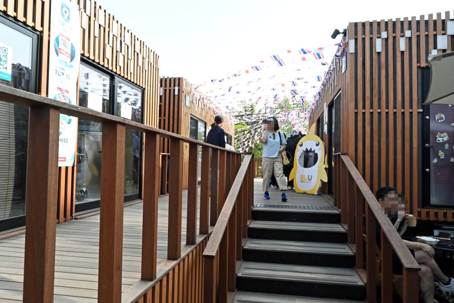 タイパビリオンでスタンプおしまくり
（8月25 日／『大阪・関西万博』）