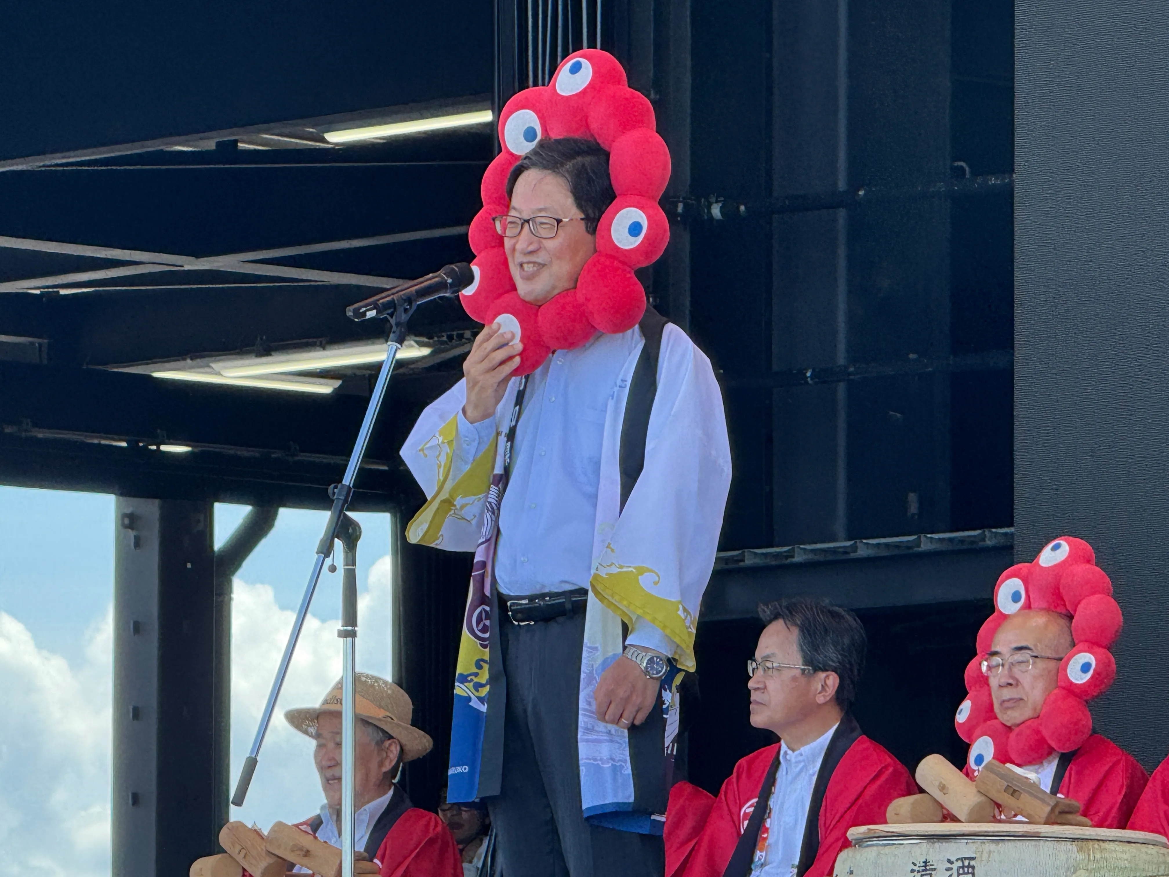 大阪・関西万博会場のEXPOアリーナ「Matsuri」で8月22日、「WORLD YOSAKOI DAY」が開幕した。黃信維