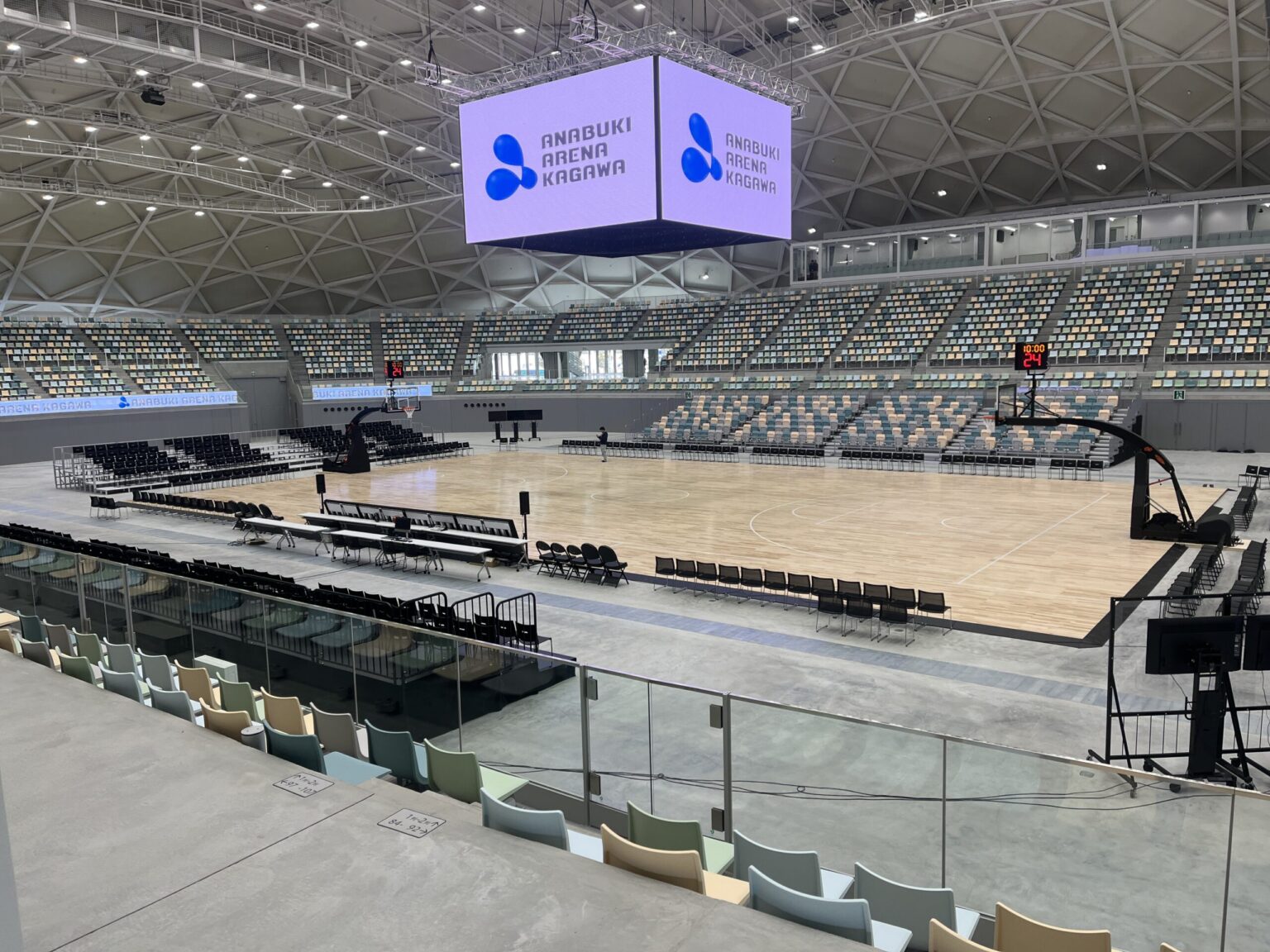 アキッパがB.LEAGUE・香川ファイブアローズと連携 ～あなぶきアリーナ香川周辺駐車場を増やしアクセス環境の向上を目指す～ | かがわ経済ニュース｜経レポオンライン