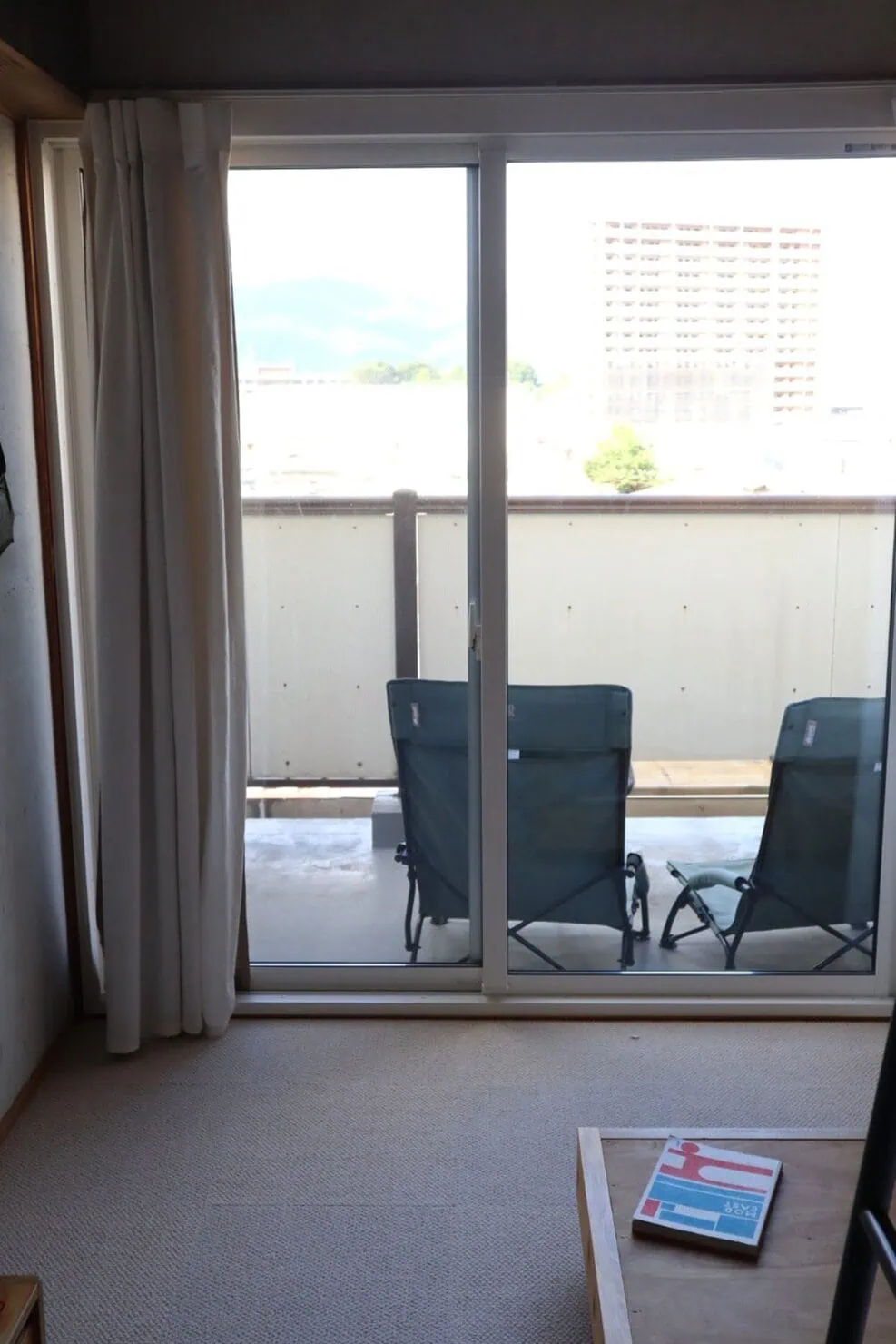 長野・上諏訪の宿「mitaya micro hotel」のテラス