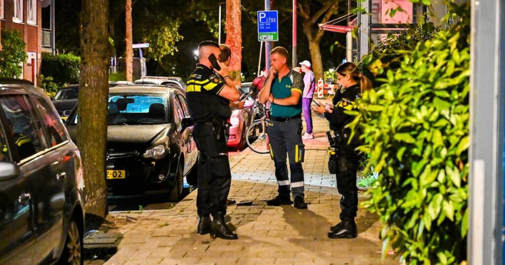 ロッテルダムの家で2匹の犬による攻撃の後に男は亡くなりました：「彼は親愛なる父親でした」