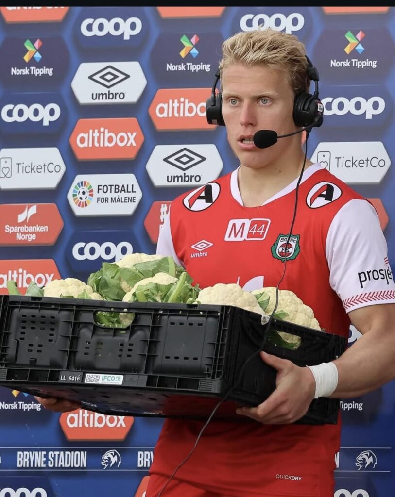 Man of the Match Award。 Bryne Edition