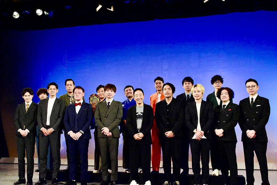 『上方漫才協会 十周年記念 特別興行』に出演した芸人（Lmaga.jp撮影）