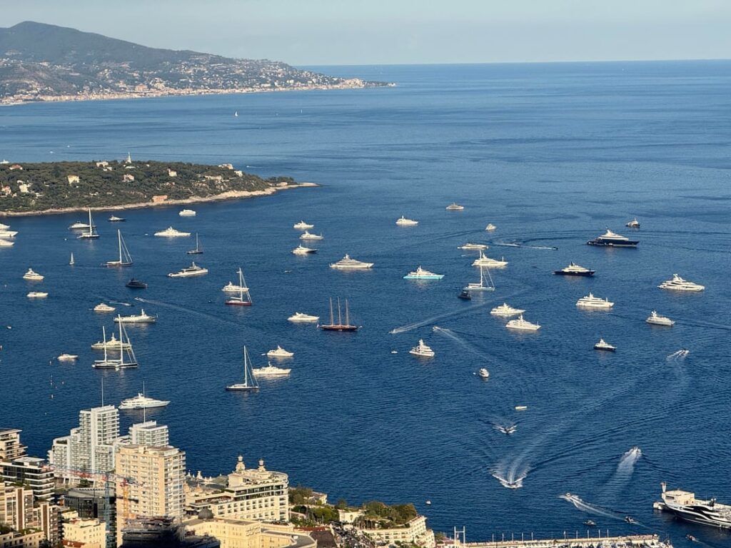 ヨットショー写真