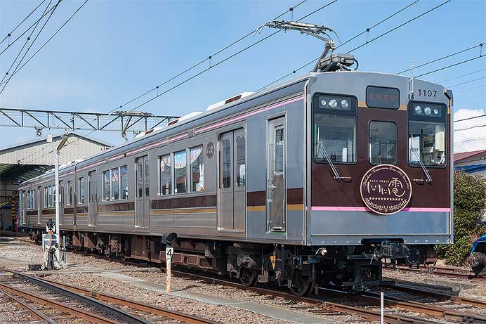 福島交通 1000系