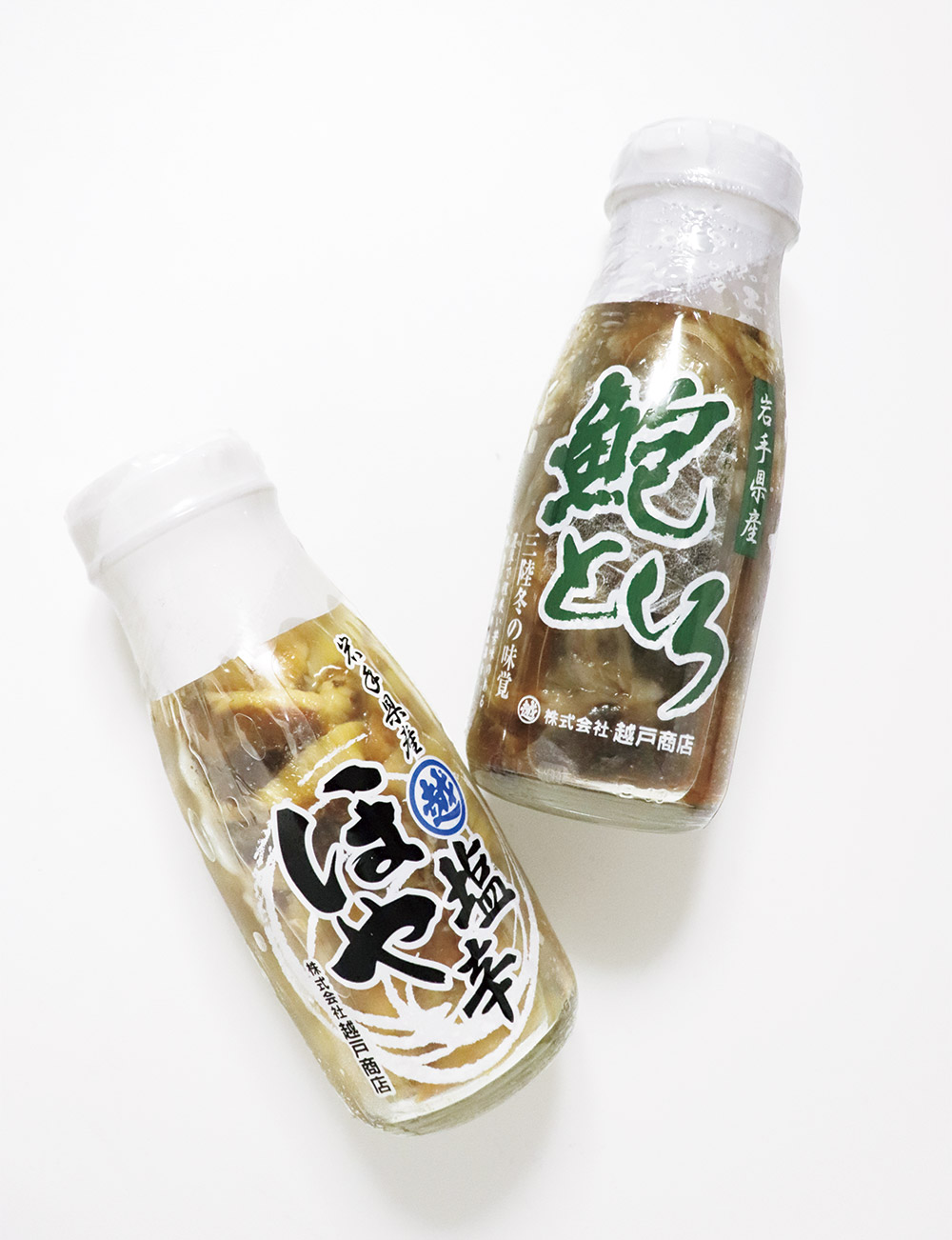 「ほや塩辛」と「鮑（あわび）としろ（肝）」（ともに180g）は牛乳瓶入りの珍味。