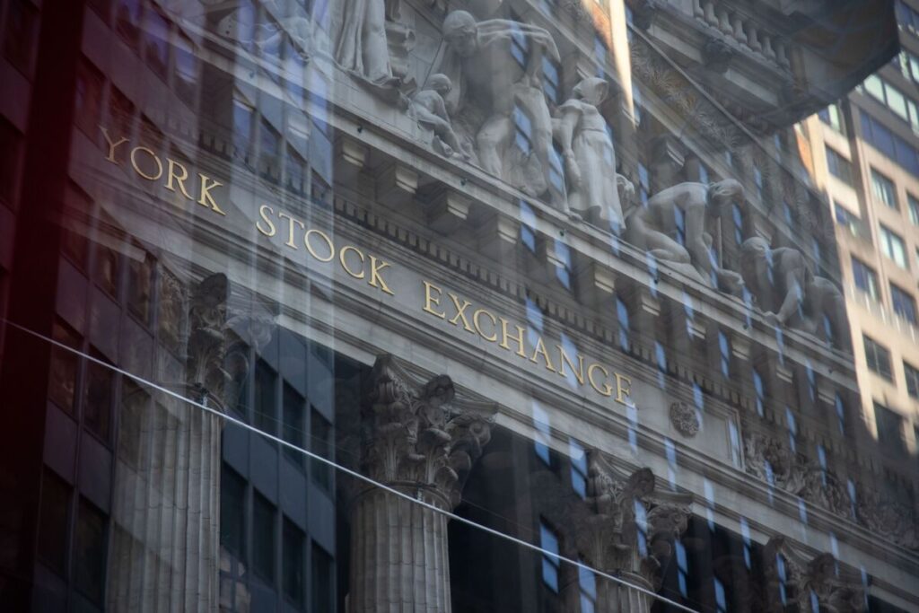 米国株は来年末までに20％上昇へ、ＡＩ期待がけん引－エバコア予測 - Bloomberg