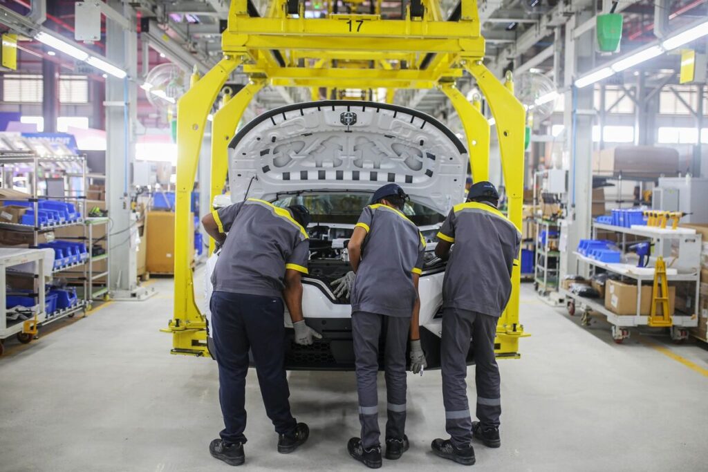 インド成長率、統計上の要因で押し上げられた公算大－アナリスト - Bloomberg