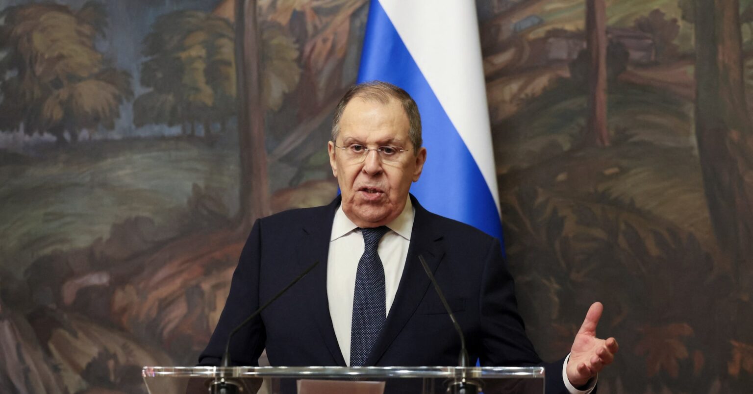 ロ外相、ウクライナ協議継続に期待　「新たな領土の現実」認識を要求 | ロイター