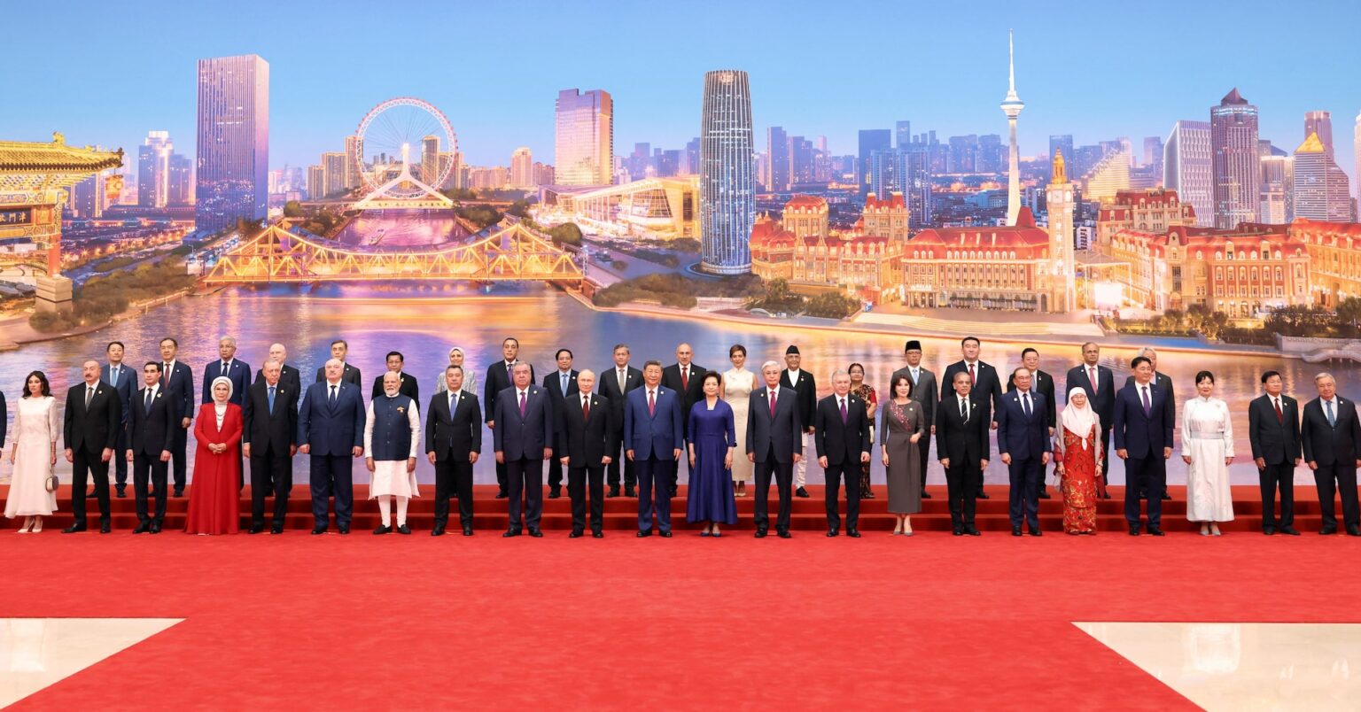 コラム：上海協力機構、習氏最大の戦利品は中央アジア「電力元」か | ロイター