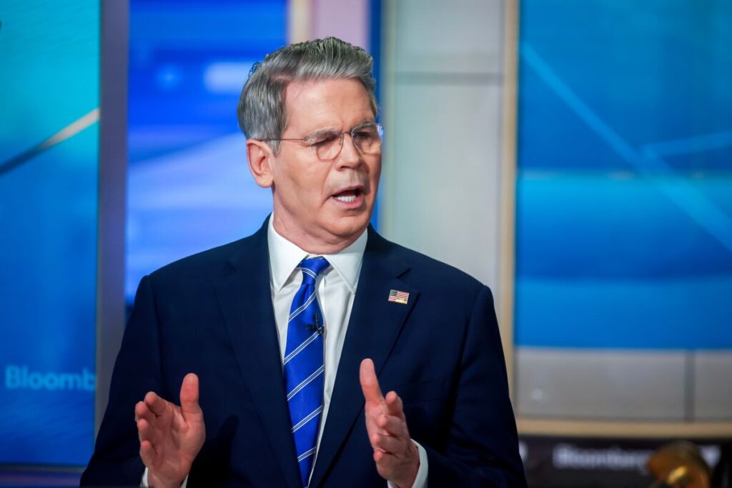 ベッセント長官、金融政策含むＦＲＢの調査を要求－量的緩和を批判 - Bloomberg