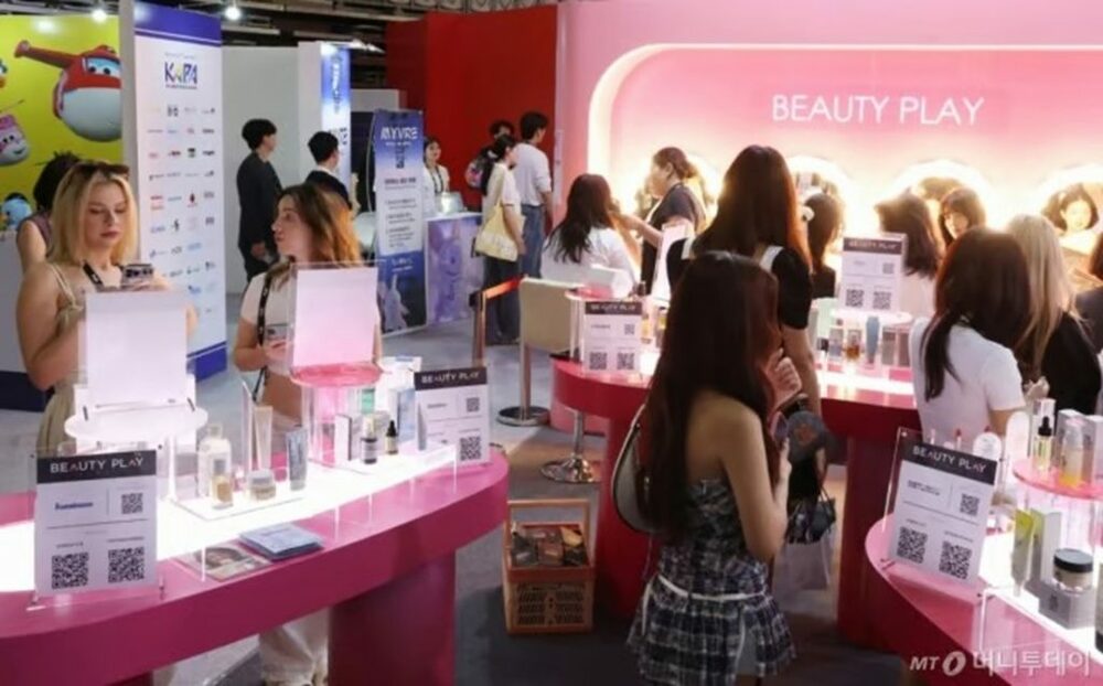 Kビューティーは「一時の流行」では終わらない…欧州へ広がる韓国コスメの今 [韓国記者コラム]　写真枚　国際ニュース：AFPBB News