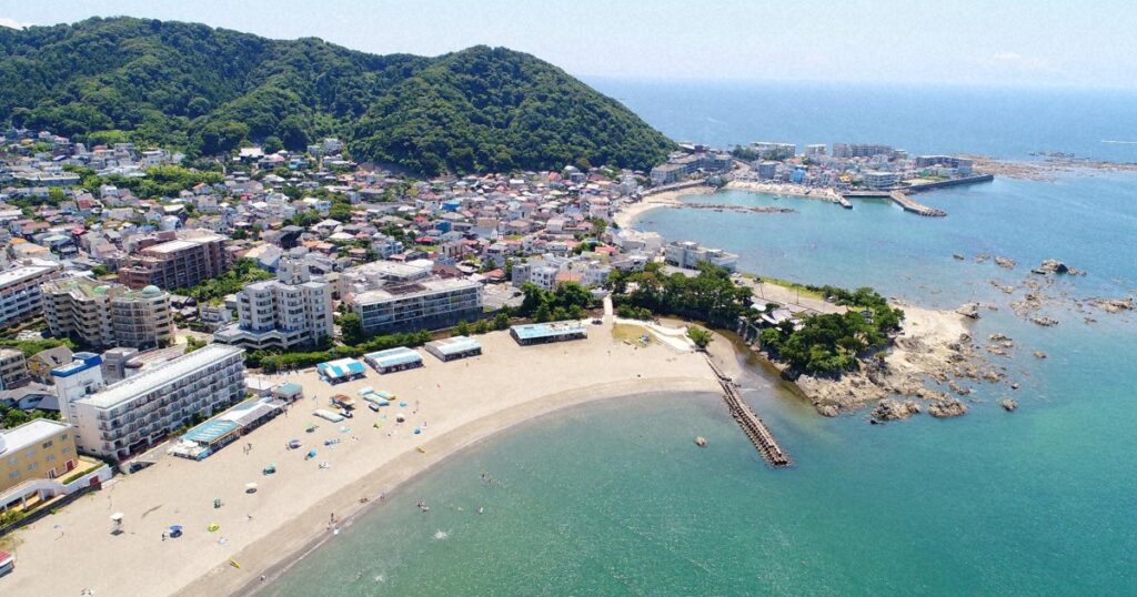 住み続けたい街、神奈川県葉山町がV5、湘南地域が上位 民間調査 - 毎日新聞