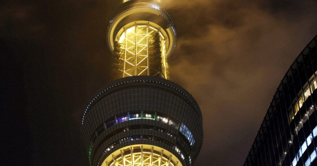 世界小児がん啓発月間　東京スカイツリーが金色に ［写真特集1/4］ | 毎日新聞
