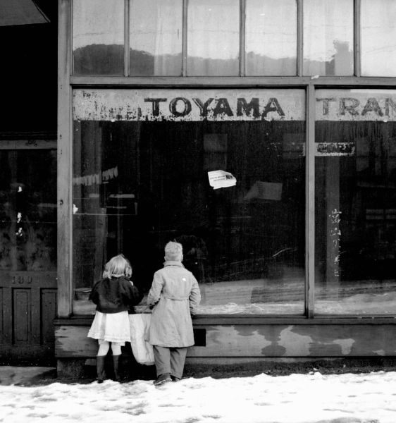 企画展「BROKEN PROMISES 破られた約束 ―太平洋戦争下の日系カナダ人―」　JICA横浜で12月7日まで開催中