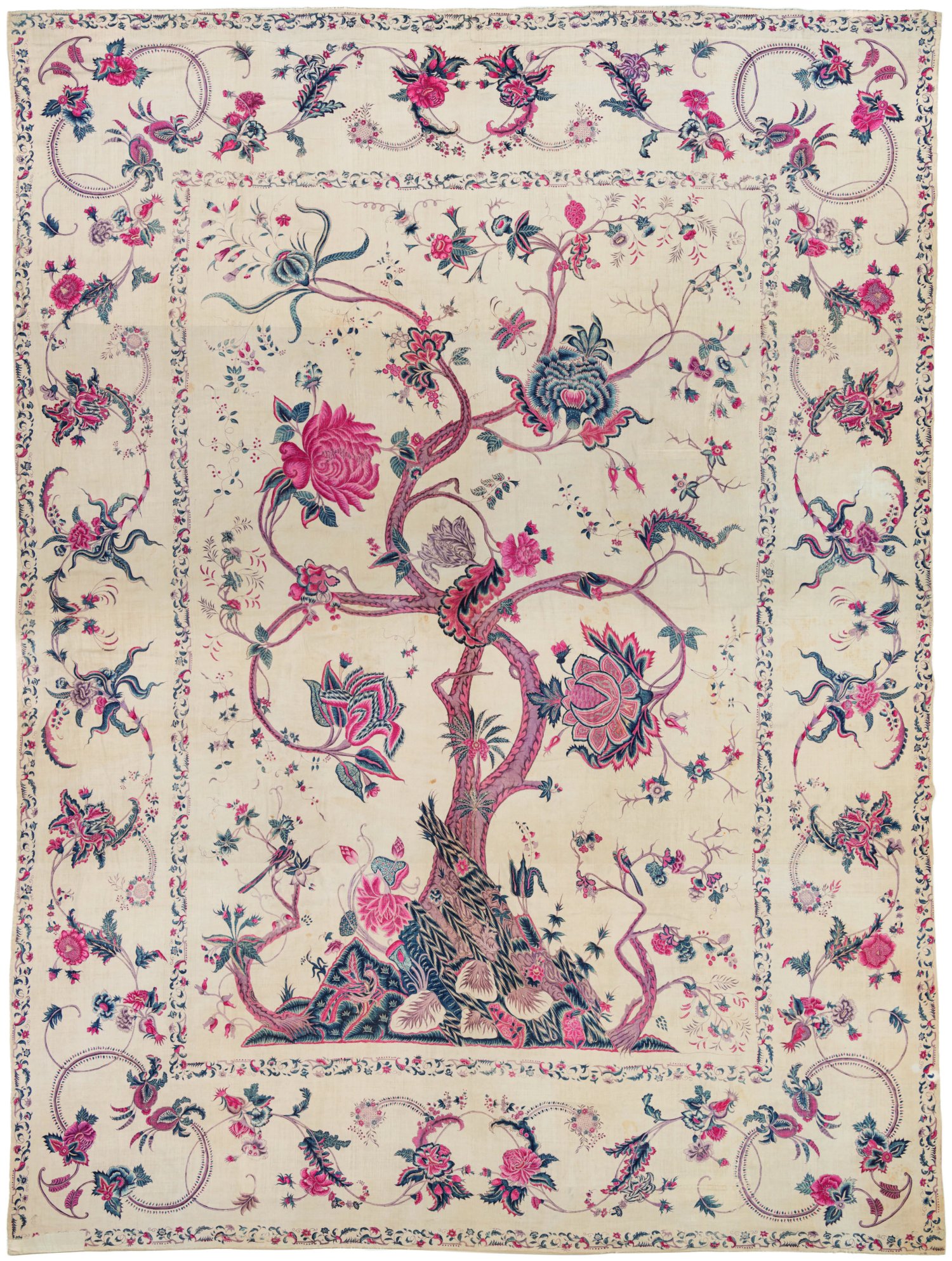 《白地立木形花樹文様更紗掛布（パランポア）》1740-50年頃　Karun Thakar Collection, London. Photo by Desmond Brambley。