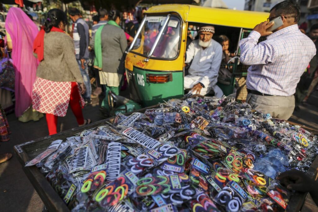 インド政府、消費減税でも借り入れ計画変更せず－関係者 - Bloomberg