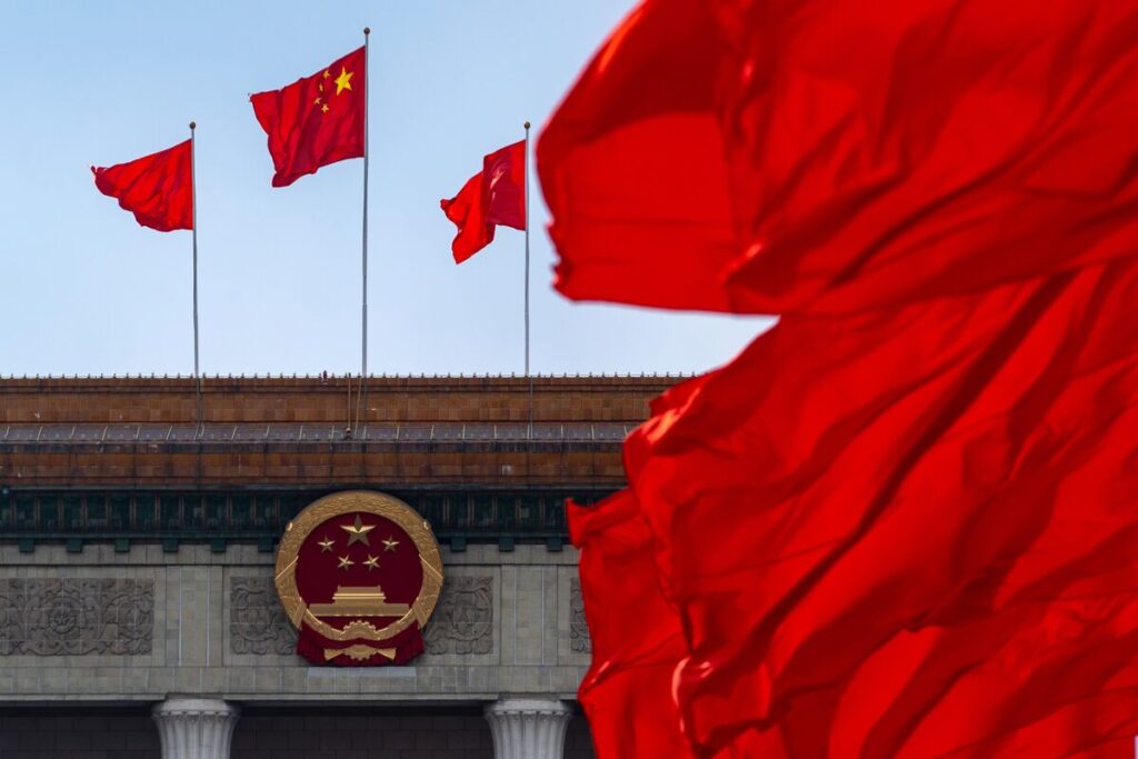 中国が地方政府の債務処理検討、未払い金１兆ドル超－関係者 - Bloomberg