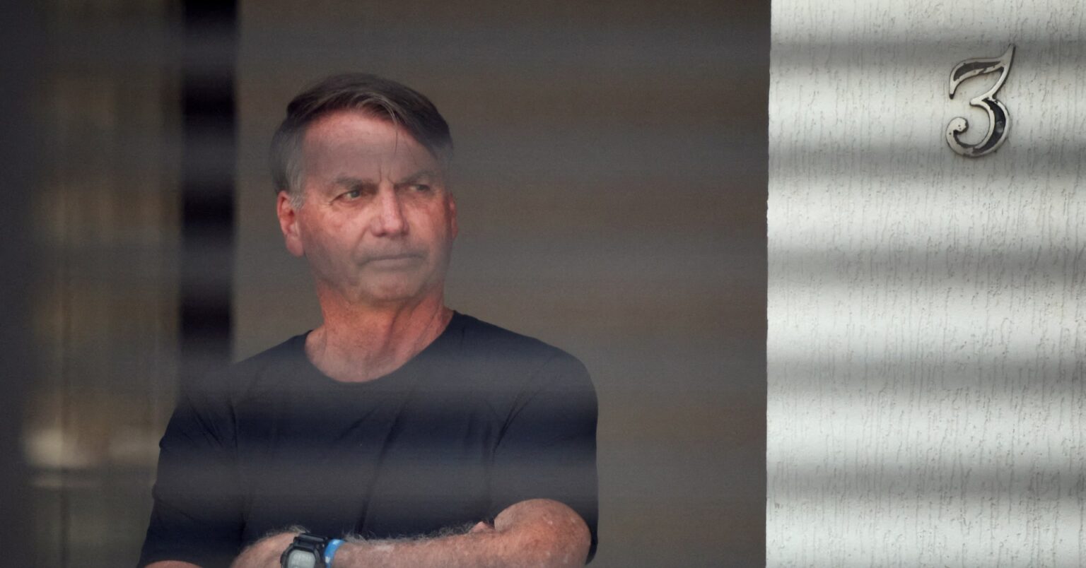 ボルソナロ前大統領に禁錮27年3月、ブラジル最高裁　トランプ氏反発 | ロイター