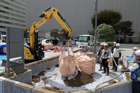 福島の除染土、３省庁の花壇に 県外利用は２例目 | 全国のニュース | 福井新聞ONLINE