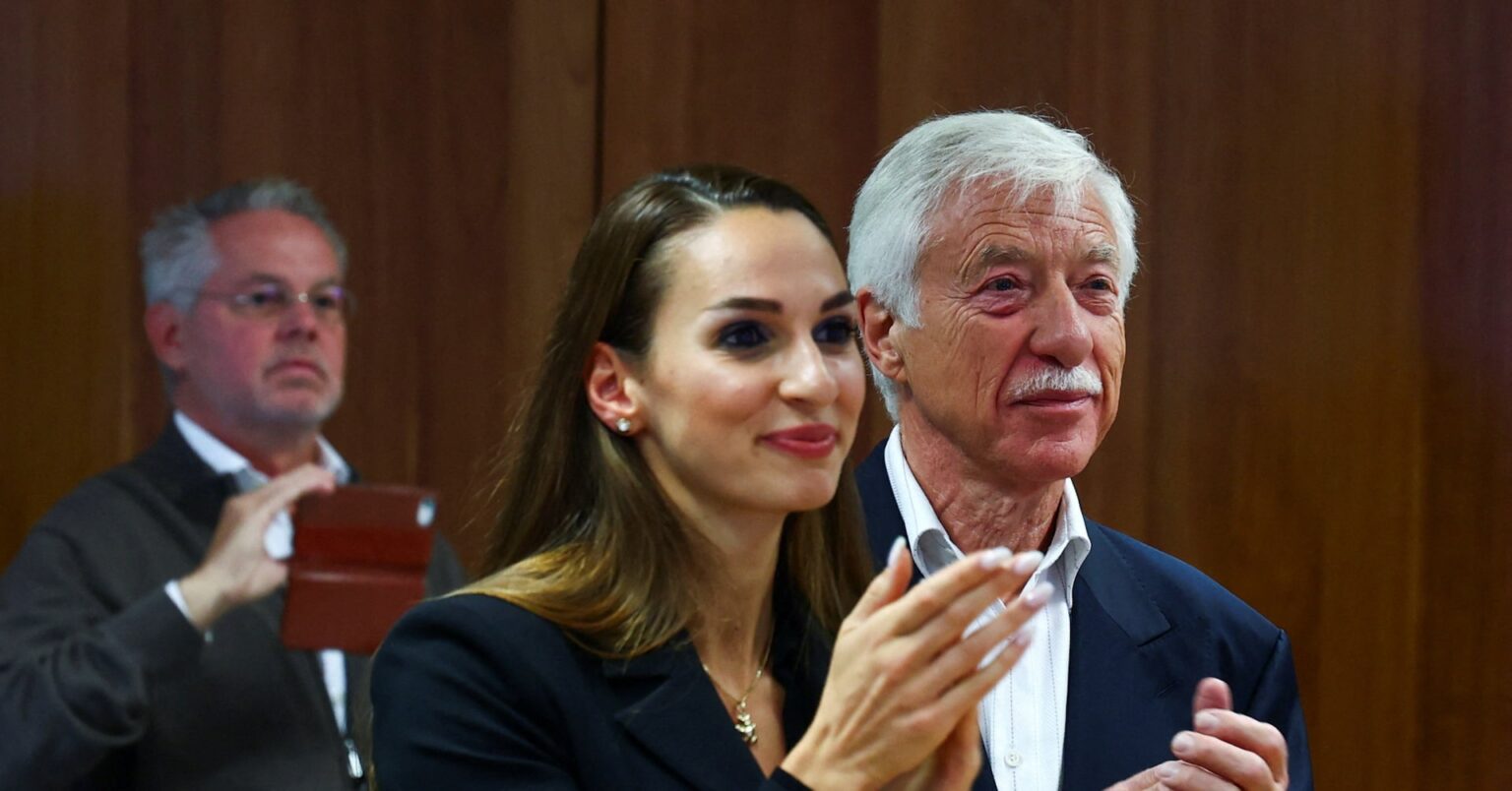 ドイツの極右ＡｆＤ、地方選で躍進　得票率3倍に | ロイター