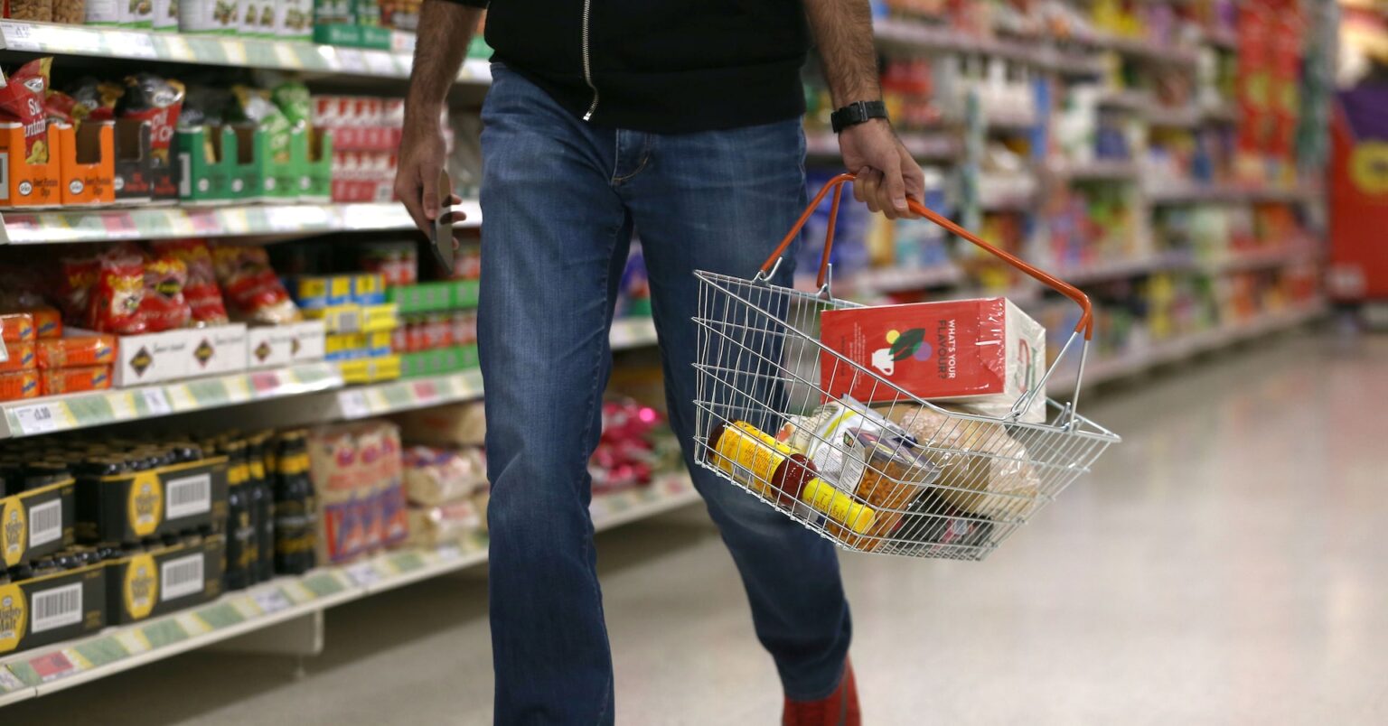 英ＣＰＩ、8月は前年比＋3.8％　主要先進国で最高 | ロイター