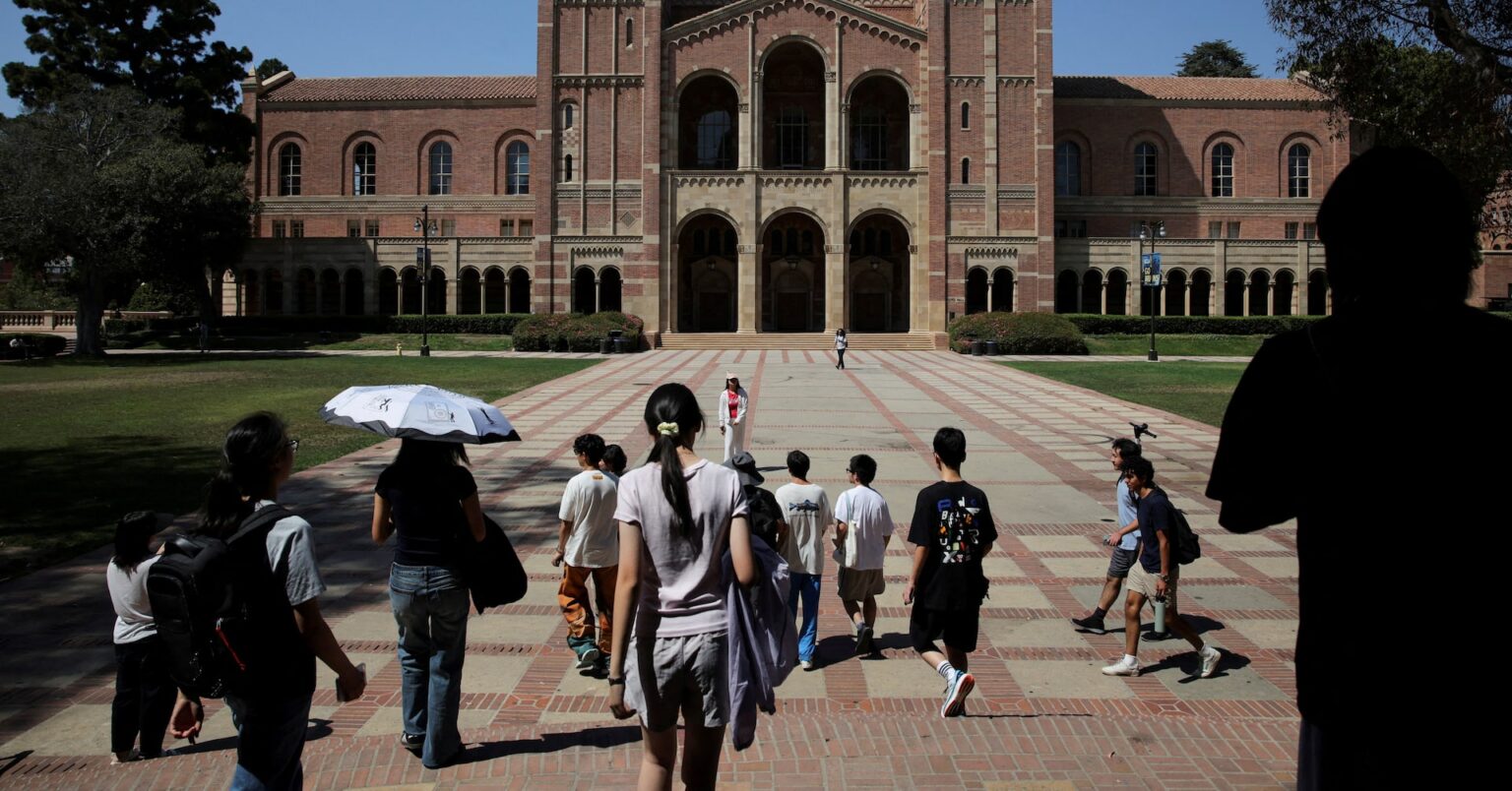 米カリフォルニア大関係者がトランプ政権提訴、資金凍結など巡り | ロイター