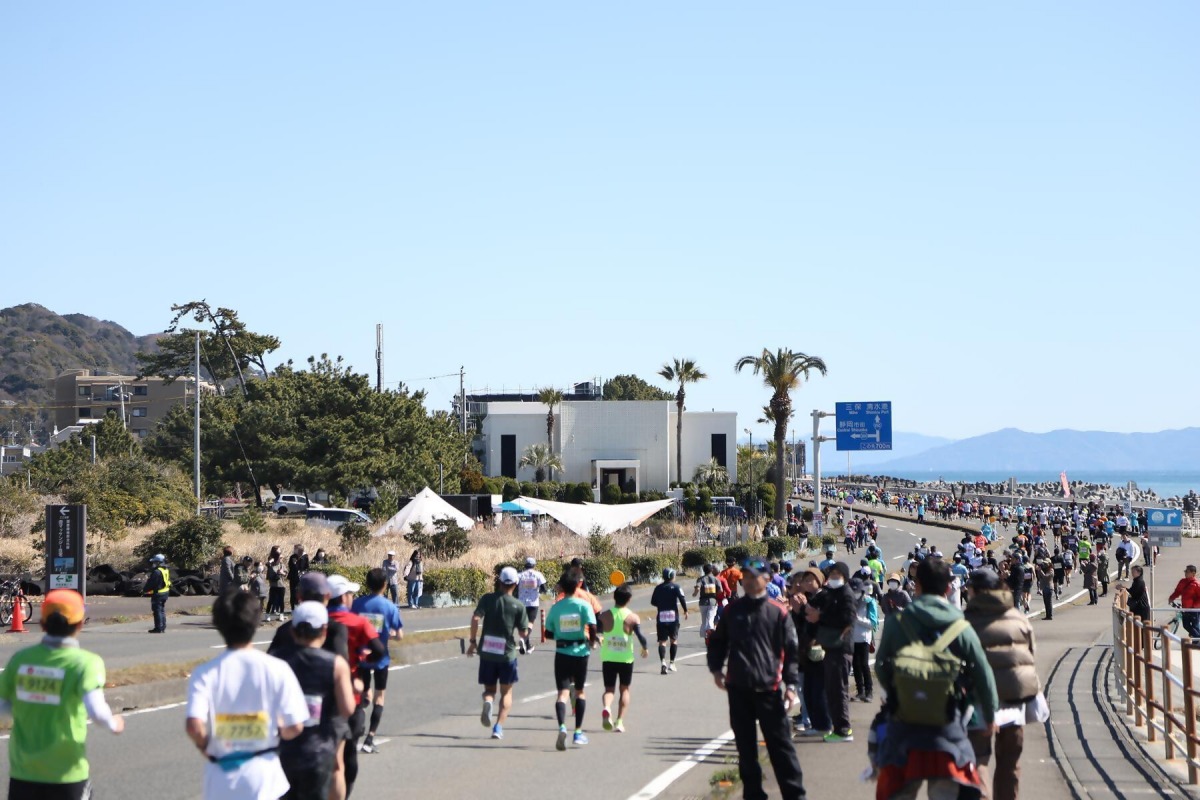 「静岡市の絶景を駆け抜ける!『静岡マラソン2026』10月2日(木)からエントリー受付開始」の画像