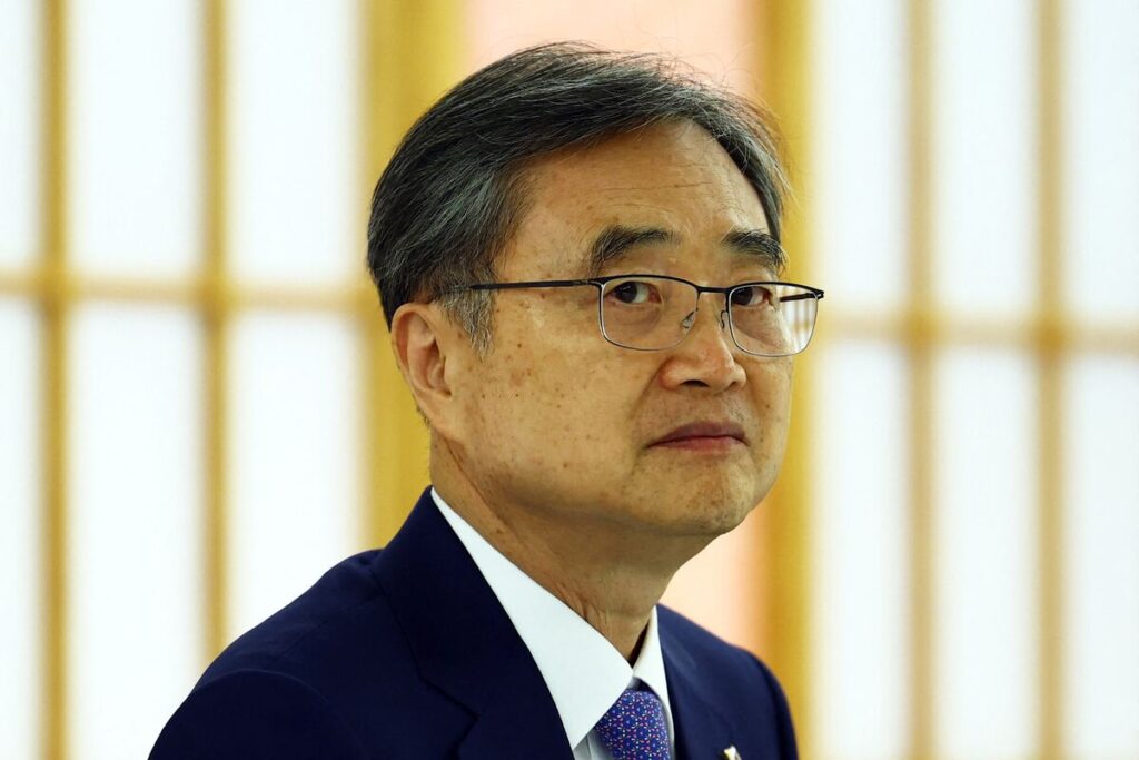 中韓外相、戦略的関係の強化で一致－北朝鮮巡り韓国側は協力要請 - Bloomberg