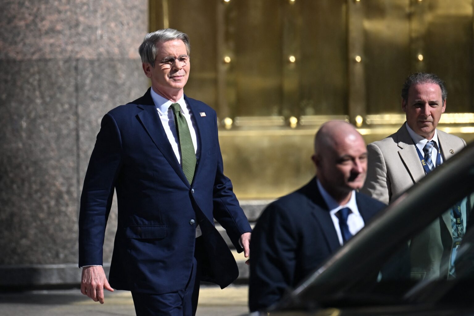 ベッセント米財務長官、アルゼンチン支援で「あらゆる選択肢」提供へ - Bloomberg