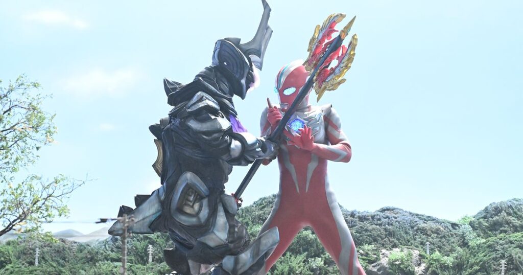「ウルトラマンオメガ」10月放送エピソード発表 オメガ抹殺指令を受けたゾヴァラス襲来、ヴァルジェネスを操り暗躍 - シネマトゥデイ