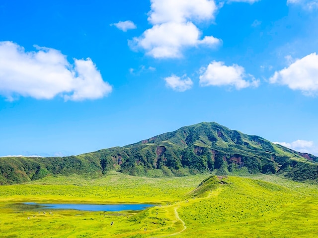 「ナンバープレートにしたい」と思う熊本県の地名ランキング！ 2位「阿蘇市」を抑えた1位は？【2025年調査】