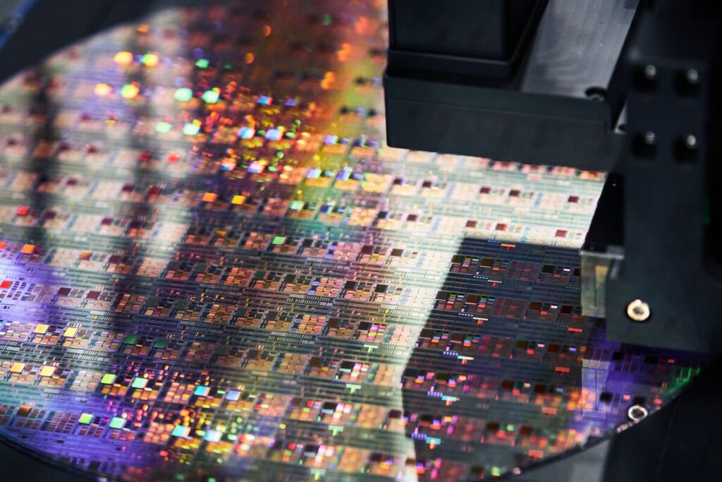 台湾、半導体分野での優位を外交の切り札に－南アに出荷制限措置 - Bloomberg