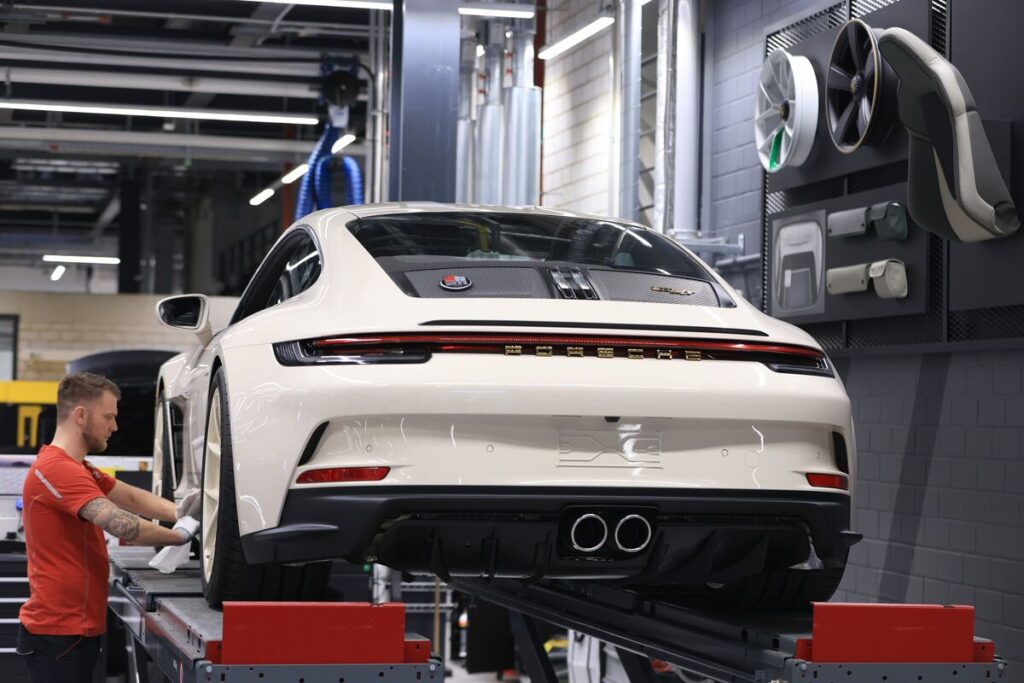 米国、EUからの輸入車関税15%に引き下げ-8月1日から遡及適用 – Bloomberg 米国、EUからの輸入車関税15%に引き下げ-8月1日から遡及適用 - Bloomberg