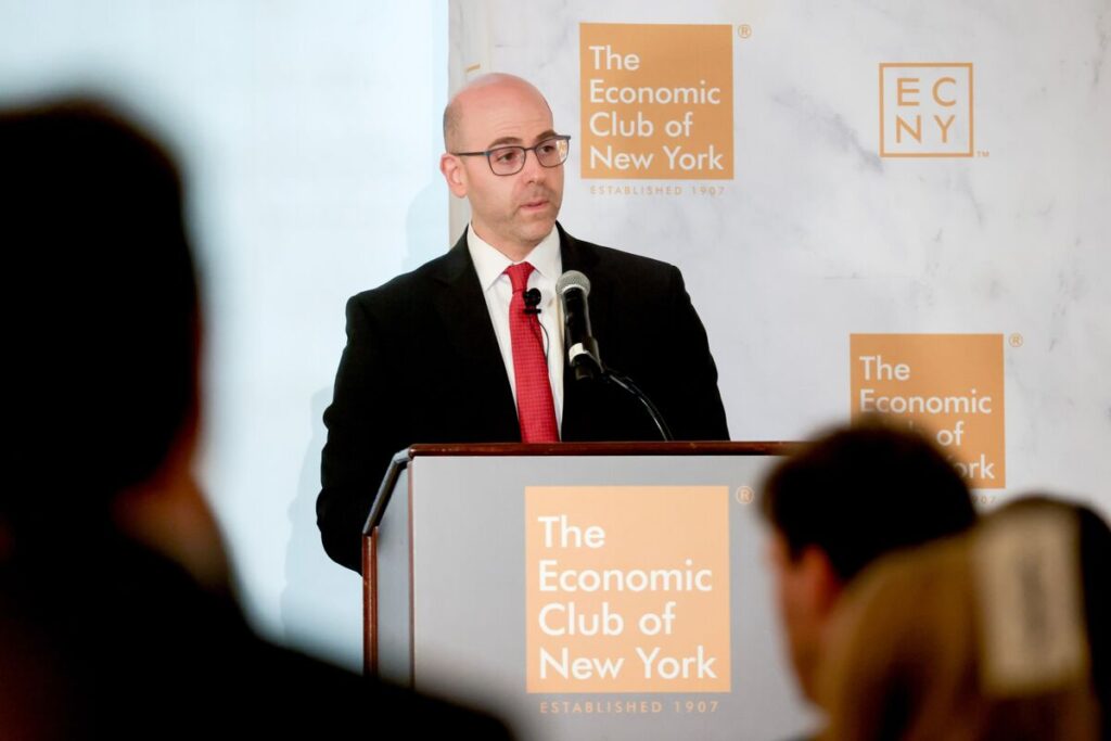 マイランFRB理事、迅速な利下げを主張－経済への悪影響を警戒 - Bloomberg