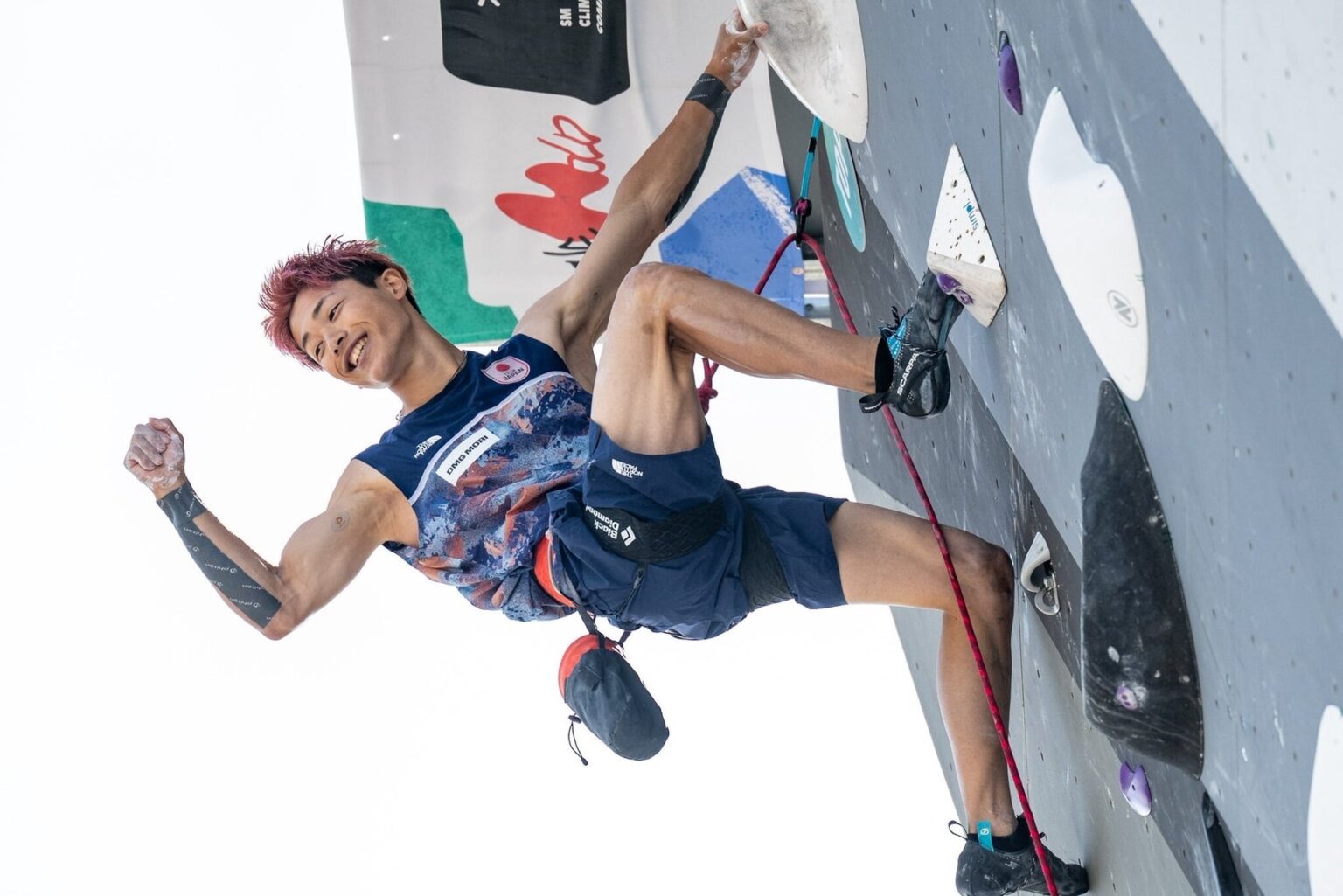 【快挙・摂南大学】ＩＦＳＣクライミング世界選手権２０２５ ソウル大会　国際学部３年 吉田 智音選手が準優勝！ | 学校法人常翔学園のプレスリリース