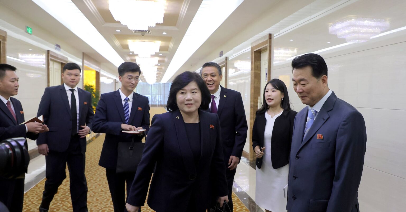 中国と北朝鮮が外相会談、協力強化で一致＝ＫＣＮＡ | ロイター