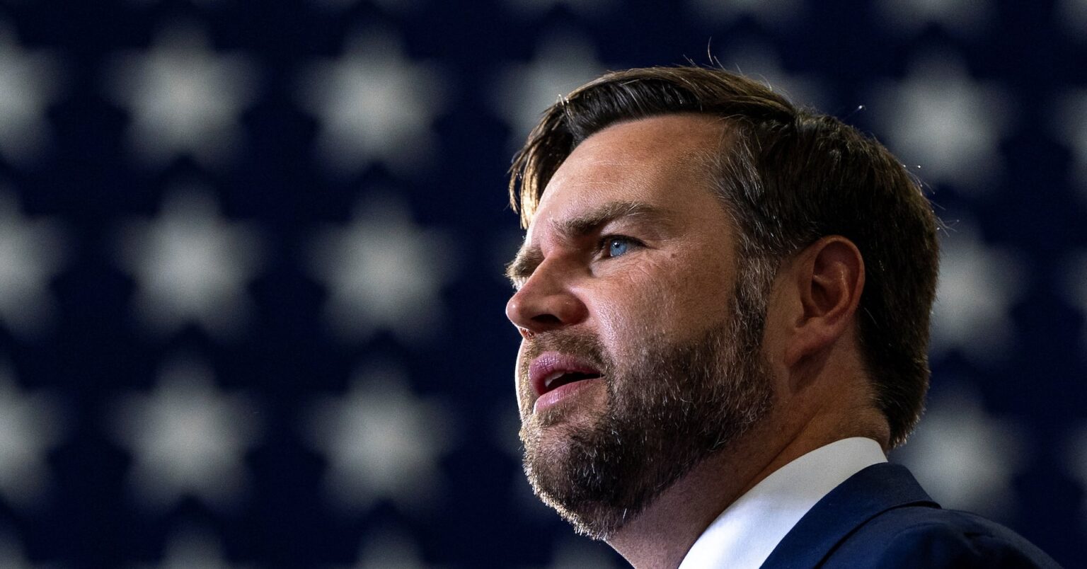 米、長射程トマホーク供与を検討　ウクライナ向け＝副大統領 | ロイター