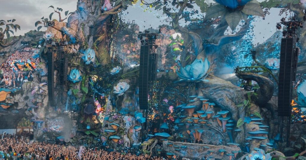 iFLYER: 「Tomorrowland Brazil」本国ベルギーTomorrowlandでメインステージが焼失し2026年のブラジル開催で流用できなくなったため、2026年はキャンセルに…2027年は開催予定