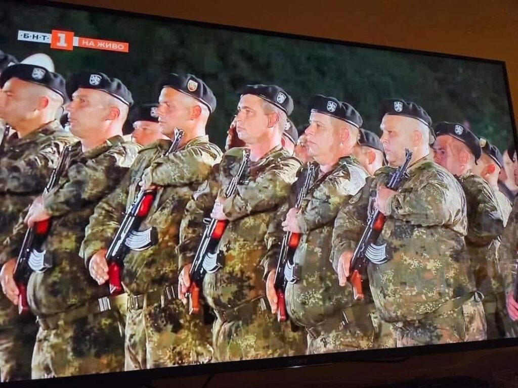 ブルガリア軍はマクドナルドが大好きです